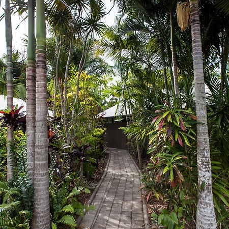 Cassawong Cottages Mission Beach Exterior photo