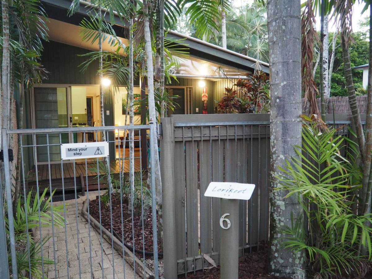 Cassawong Cottages Mission Beach Exterior photo
