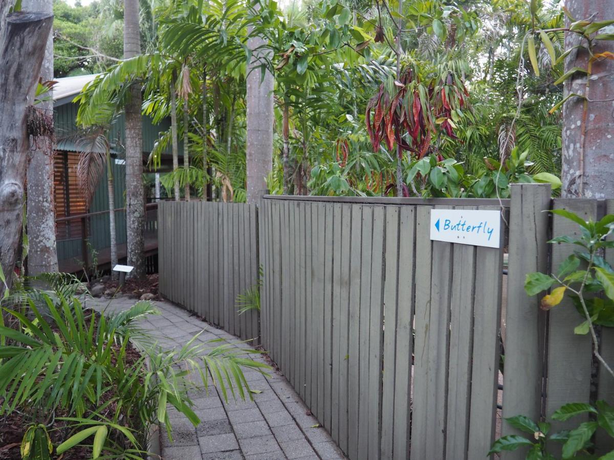 Cassawong Cottages Mission Beach Exterior photo